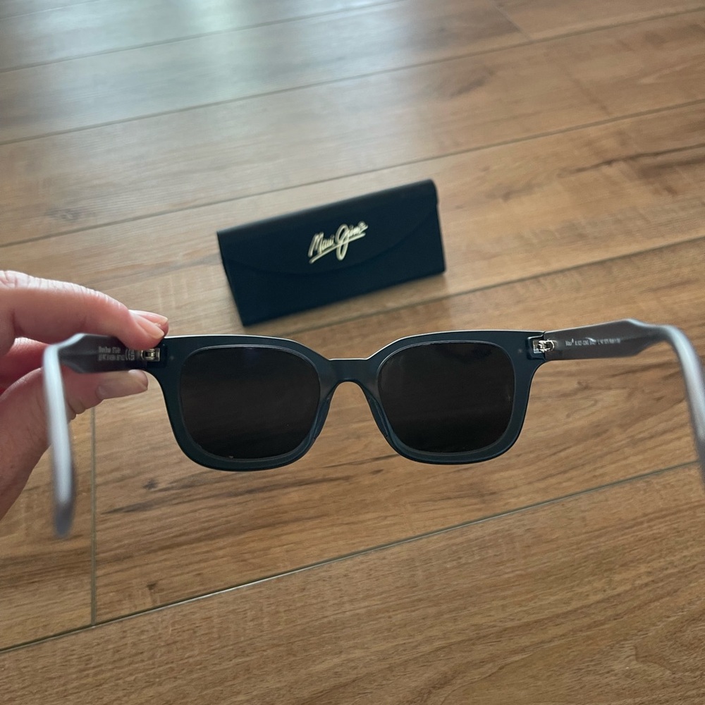 Maui Jim Shore Break sunglasses - Picture 2 of 6